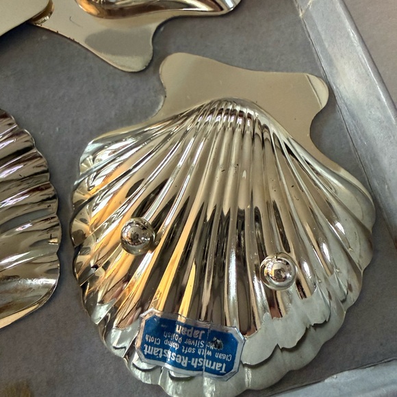 Shell Nut Dishes - Picture 11 of 14